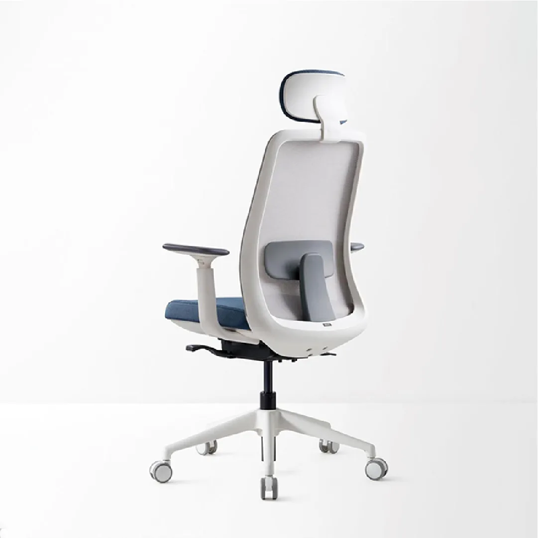 ICON High-Back Mesh Chair with Headrest - Black Saudi Arabia 3